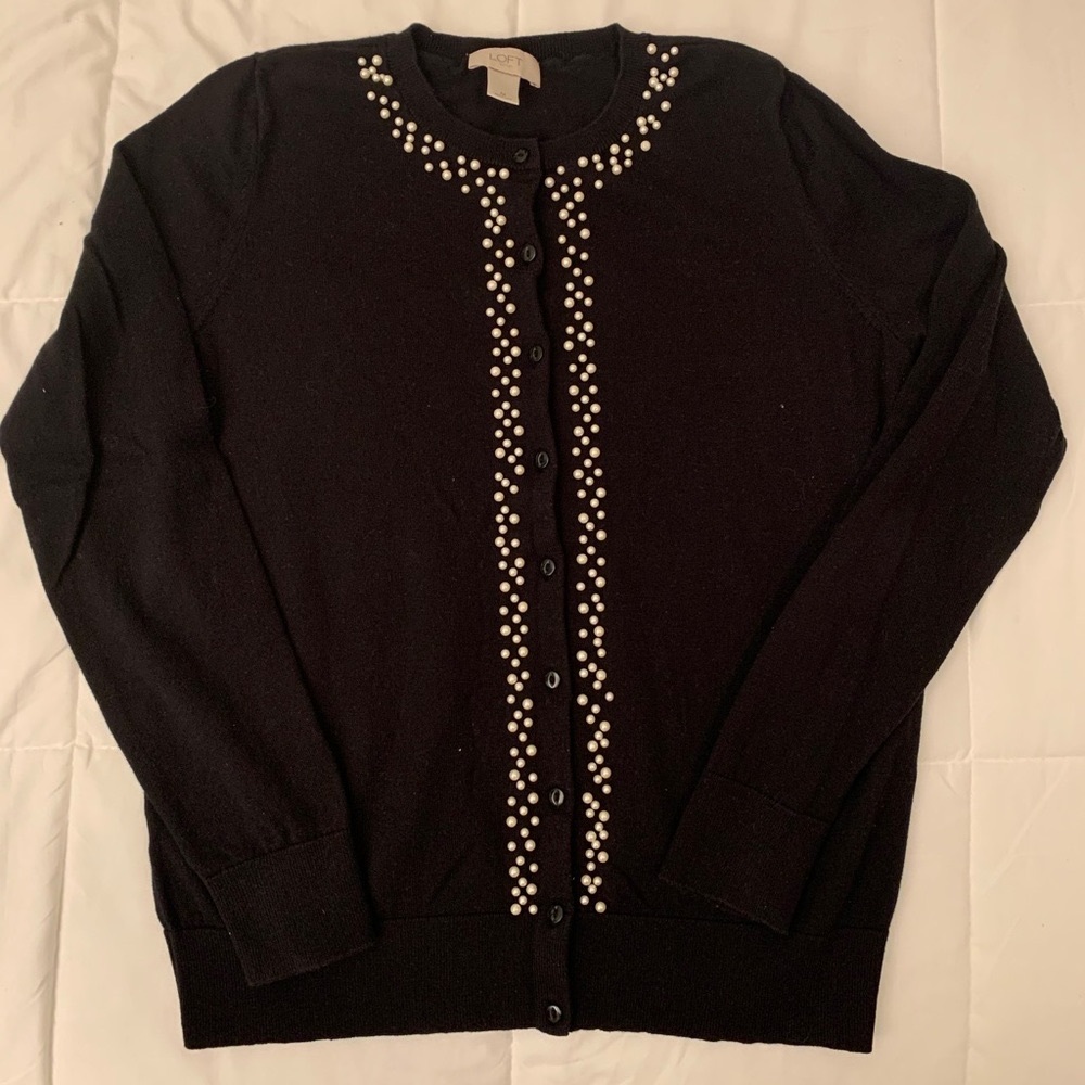 Loft cardigan - black with pearl detail
